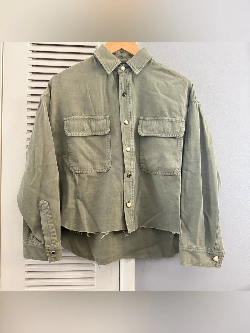 AMO Olive Green Cropped Oversized Style Cotton Linen Button-Up Shirt - Picture 1 of 12